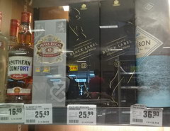 Цена на спиртное в Берлине в Германии, шотланский виски